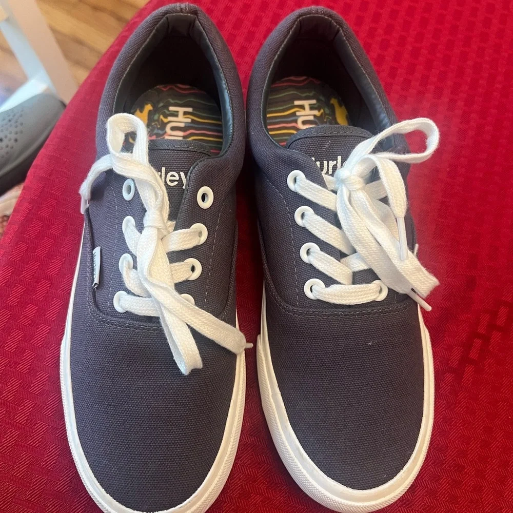 Hurley Men's Charcoal Canvas Sneakers